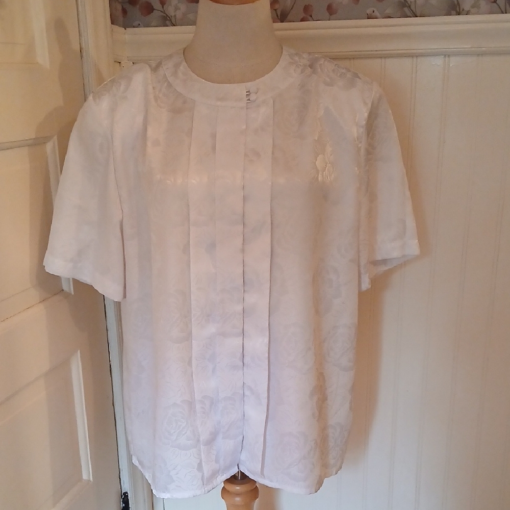 Vintage White Short Sleeve Blouse